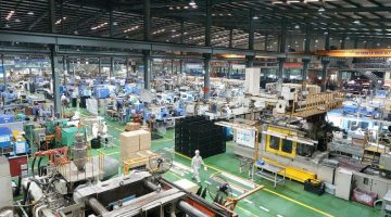 công-nghệ-tự-động-hóa-giúp-giải-quyết-những-khó-khăn-trong-ngành-sản-xuất-nhựa